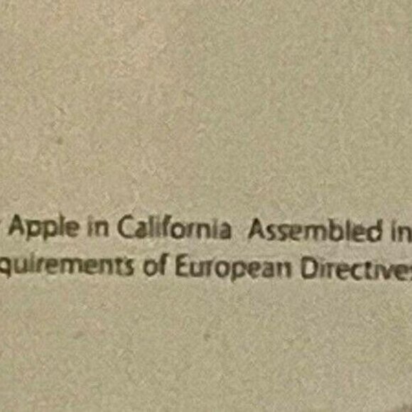 Apple 2005 Model # A1048 White/Clear Fully Functioning Wired Keyboard USB Ports - Picture 7 of 11